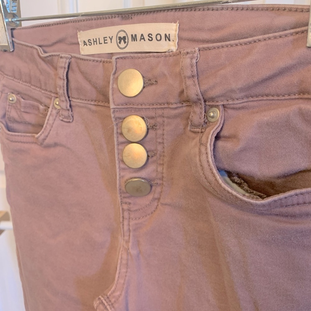 Light purple skinny pants